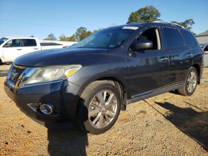 Nissan Pathfinder S 3.5L 6 2013