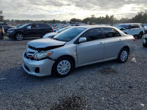 Toyota Corolla BASE 1.8L 4 2011