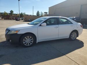 Toyota Camry BASE 2.5L 4 2010