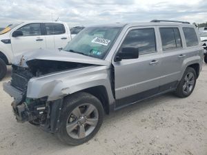 Jeep Patriot LATITUDE 2.0L 4 2015