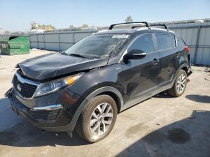 Kia Sportage LX 2.4L 4 2015