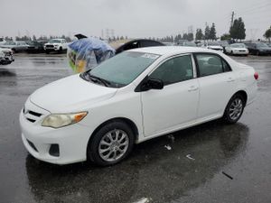 Toyota Corolla BASE 1.8L 4 2011