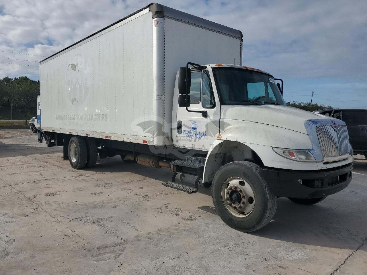 International DuraStar / 4000 6.7L 6 2015