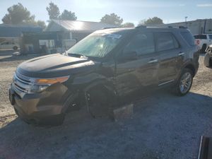 Ford Explorer XLT 3.5L 6 2015
