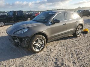 Porsche Macan S 3.0L 6 2015