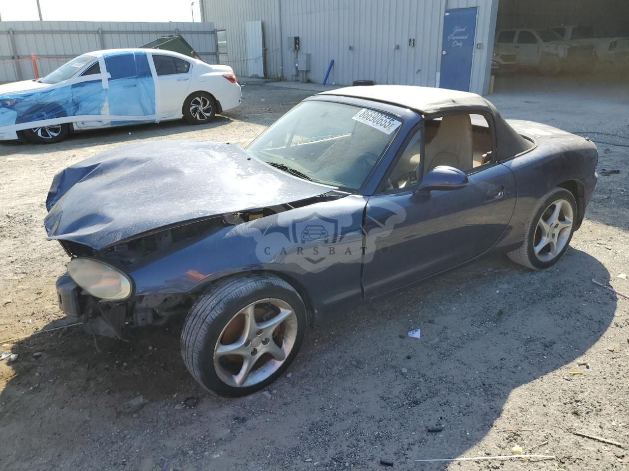 Mazda MX-5 (Miata) BASE 1.8L 4 2001