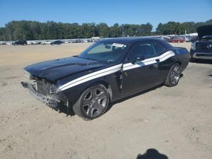 Dodge Challenger R/T 5.7L 8 2012