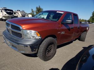 RAM 1500 ST 5.7L 8 2013