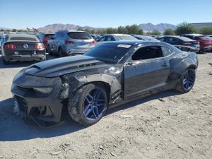 Chevrolet Camaro SS 6.2L 8 2015