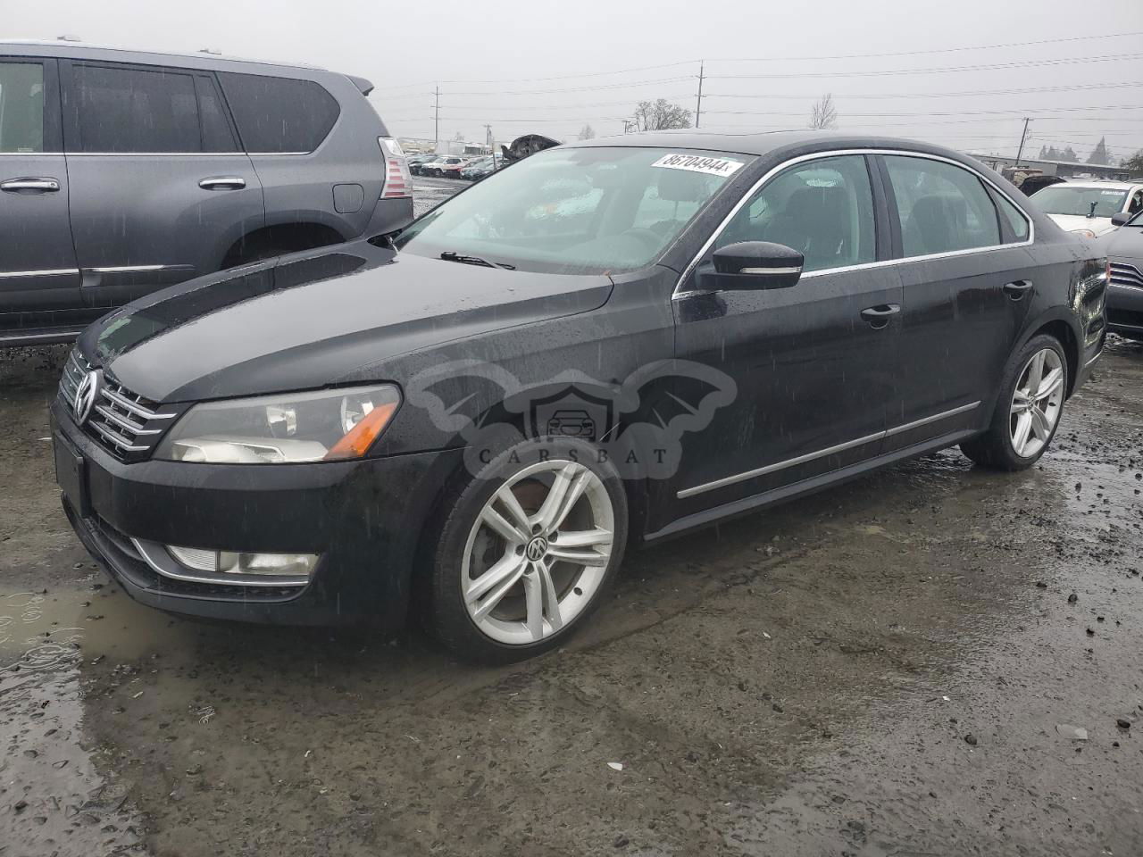 Volkswagen Passat SE 2.0L  4 2013