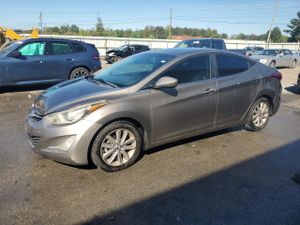 Hyundai Elantra SE 1.8L 4 2015