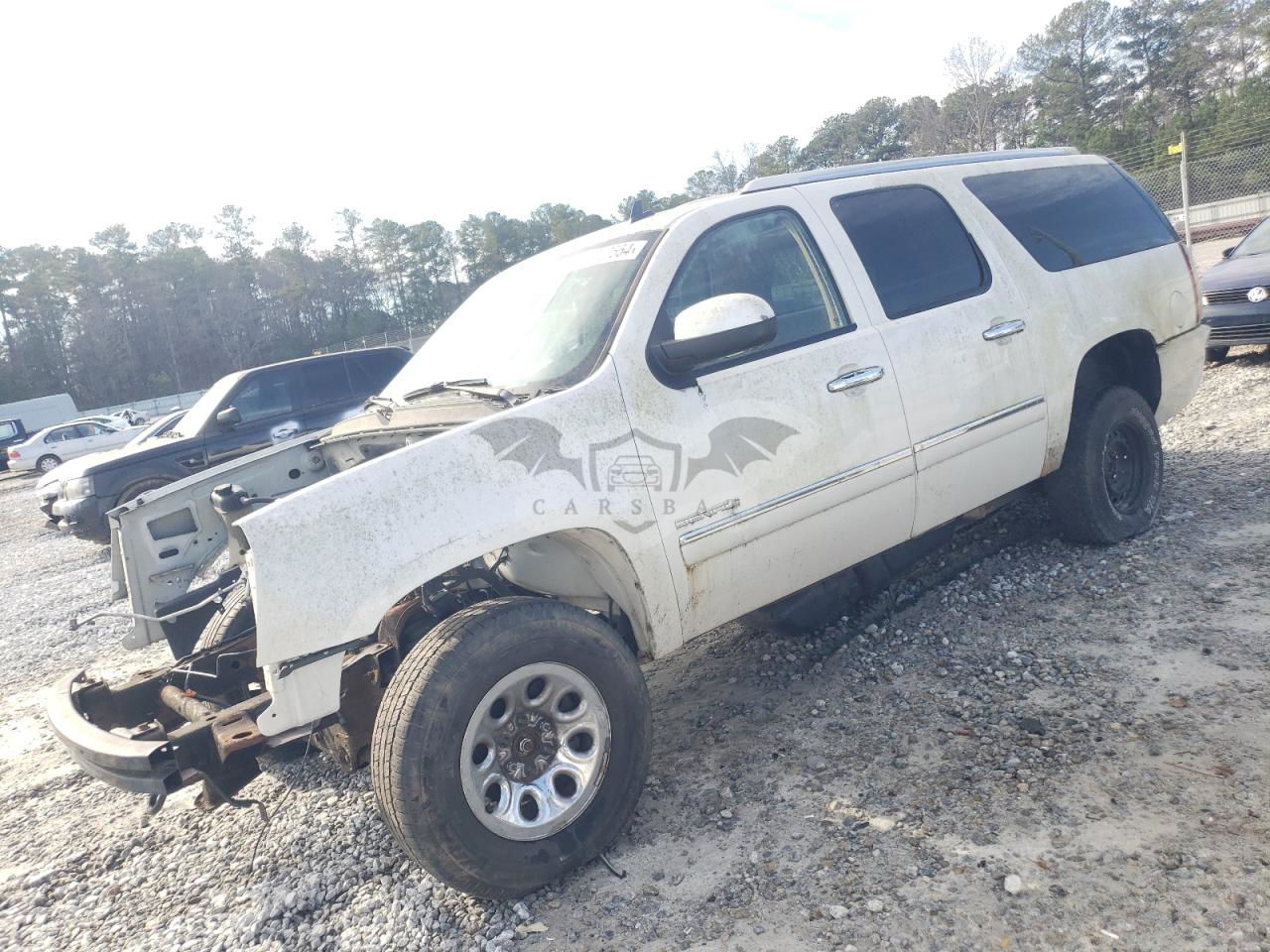 GMC Yukon DENALI 6.2L  8 2011