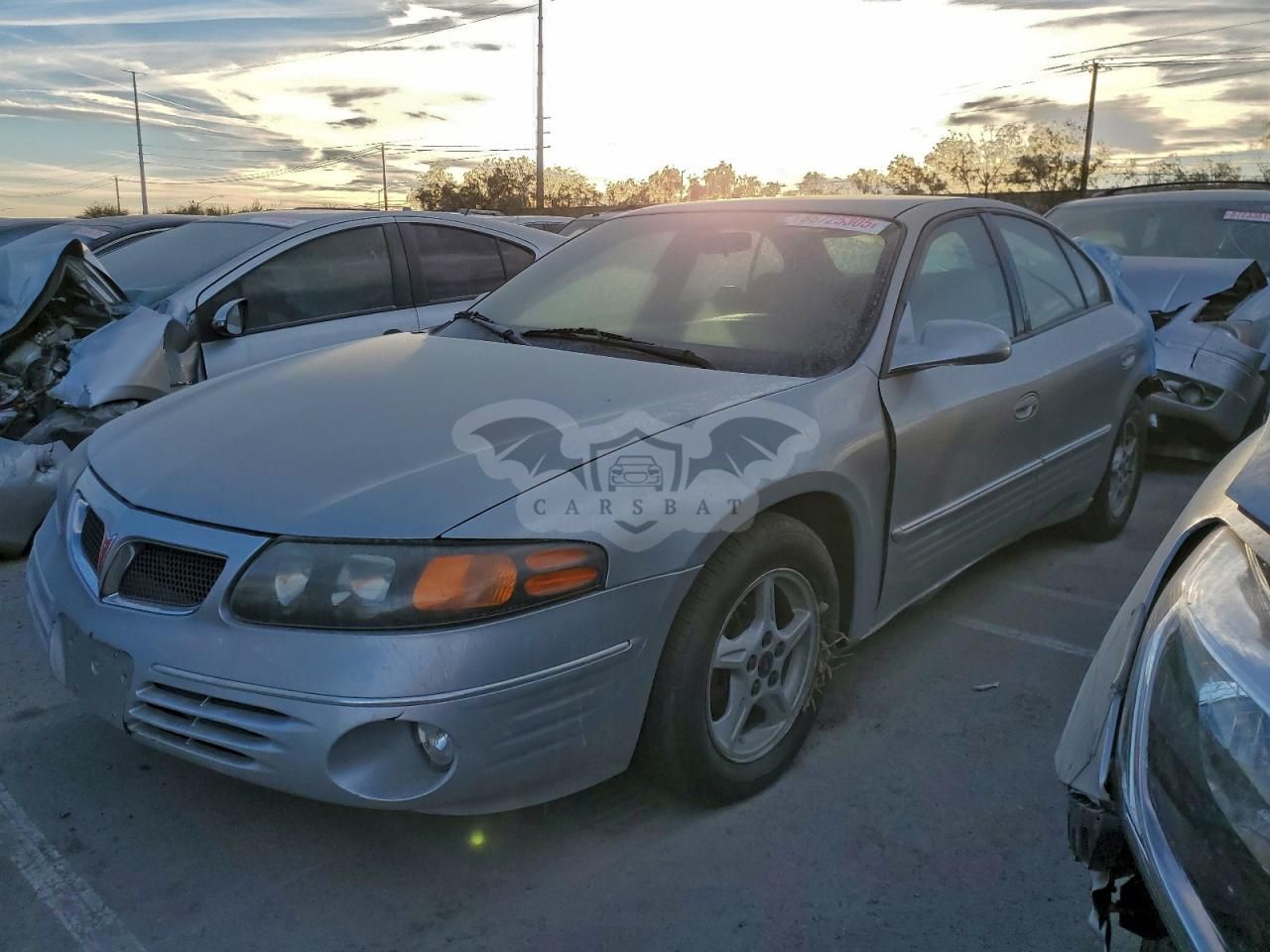 Pontiac Bonneville SE 3.8L 6 2001