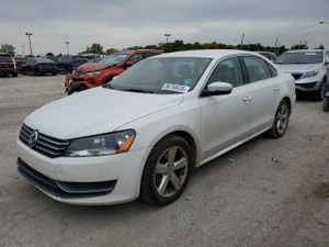 Volkswagen Passat SE 2.5L 5 2013