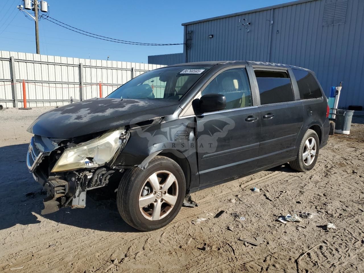 Volkswagen Routan SE 3.8L 6 2010