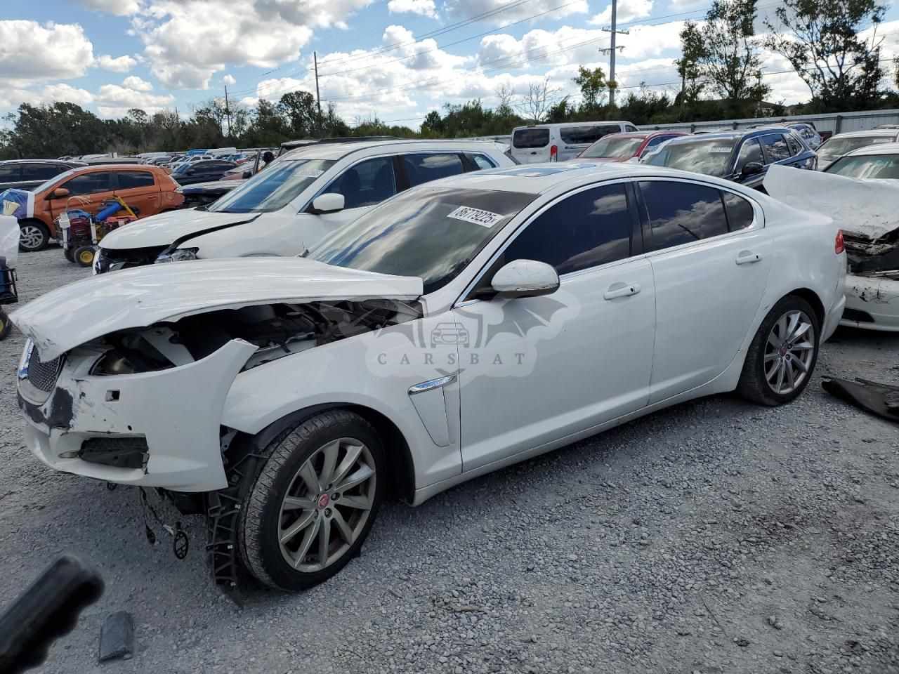 Jaguar XF 2.0T PREMIUM 2.0L 4 2015