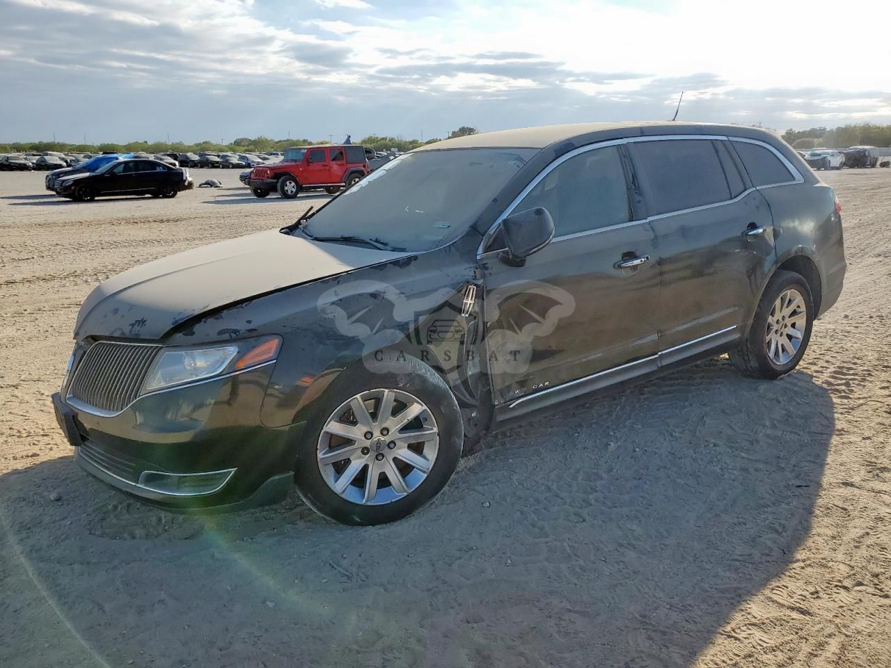 Lincoln MKT 3.7L 6 2015