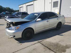 Toyota Camry LE 2.4L 4 2003