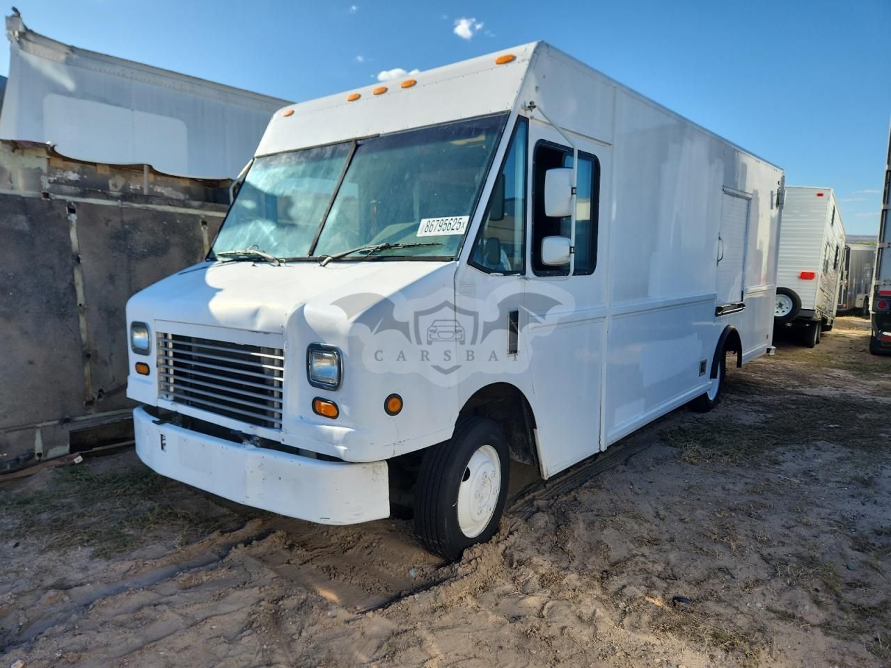 Freightliner Business Class M2 M LINE WALK-IN VAN 5.9L 6 2005