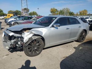 Chrysler 300 LIMITED 3.6L 6 2011