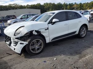 Porsche Macan 2.0L 4 2017