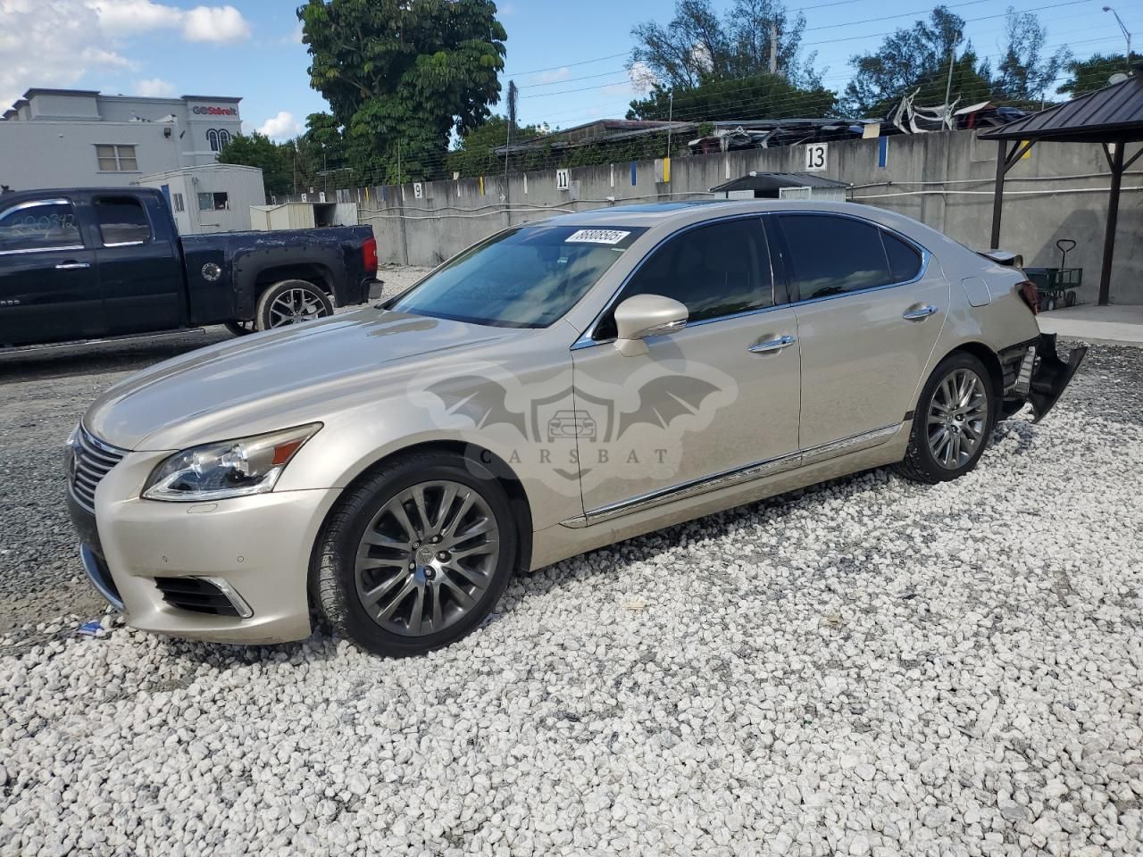 Lexus LS 460 4.6L 8 2015
