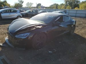 Tesla Model S 2021