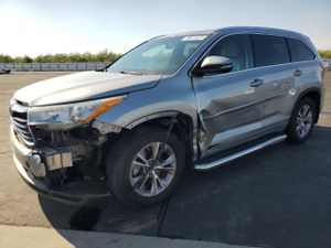 Toyota Highlander XLE 3.5L 6 2015