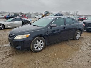 Toyota Camry BASE 2.5L 4 2011