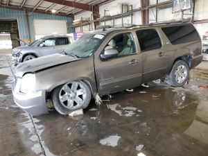GMC Yukon K1500 SLT 5.3L 8 2012