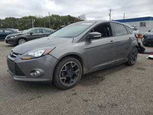 Ford Focus SE 2.0L 4 2013