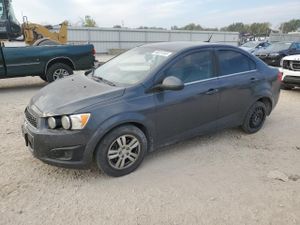 Chevrolet Aveo (Sonic) LT 1.8L 4 2012