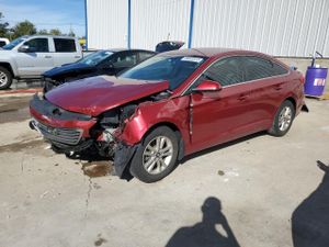 Hyundai Sonata SE 2.4L 4 2015