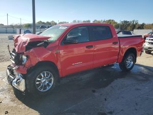Toyota Tundra CREWMAX SR5 5.7L 8 2010