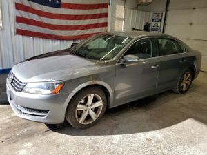 Volkswagen Passat SE 2.5L 5 2013