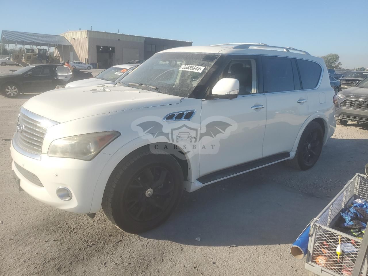 Infiniti QX80 5.6L 8 2014