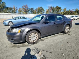 Dodge Avenger SE 2.4L 4 2014