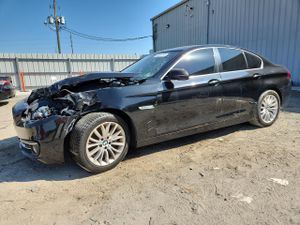 BMW 5 Series XI 2.0L 4 2015