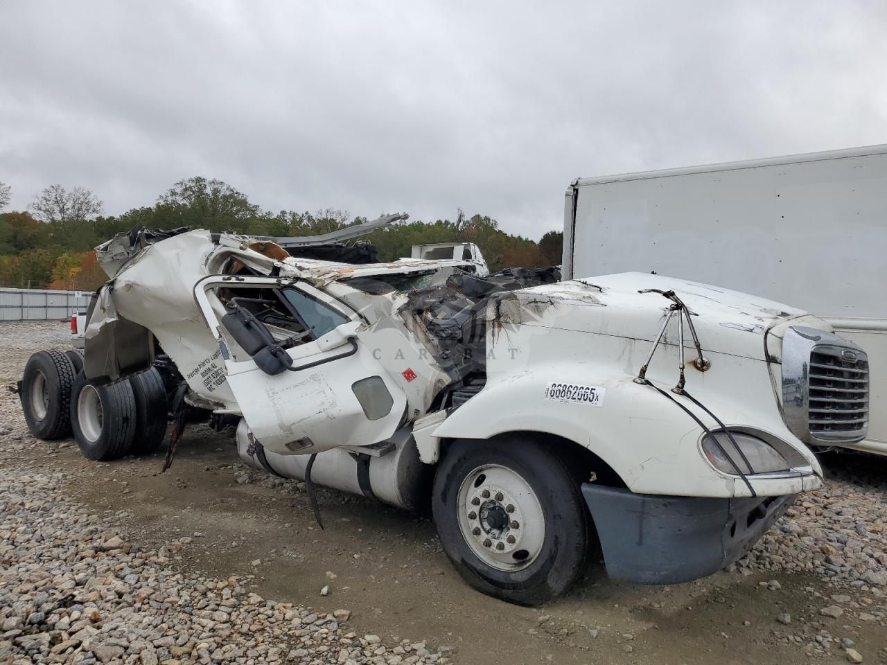 Freightliner Columbia COLUMBIA 6 2005