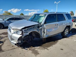 Toyota 4Runner SR5 4.0L 6 2013