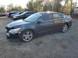 Nissan Altima 3.5S 3.5L 6 2013