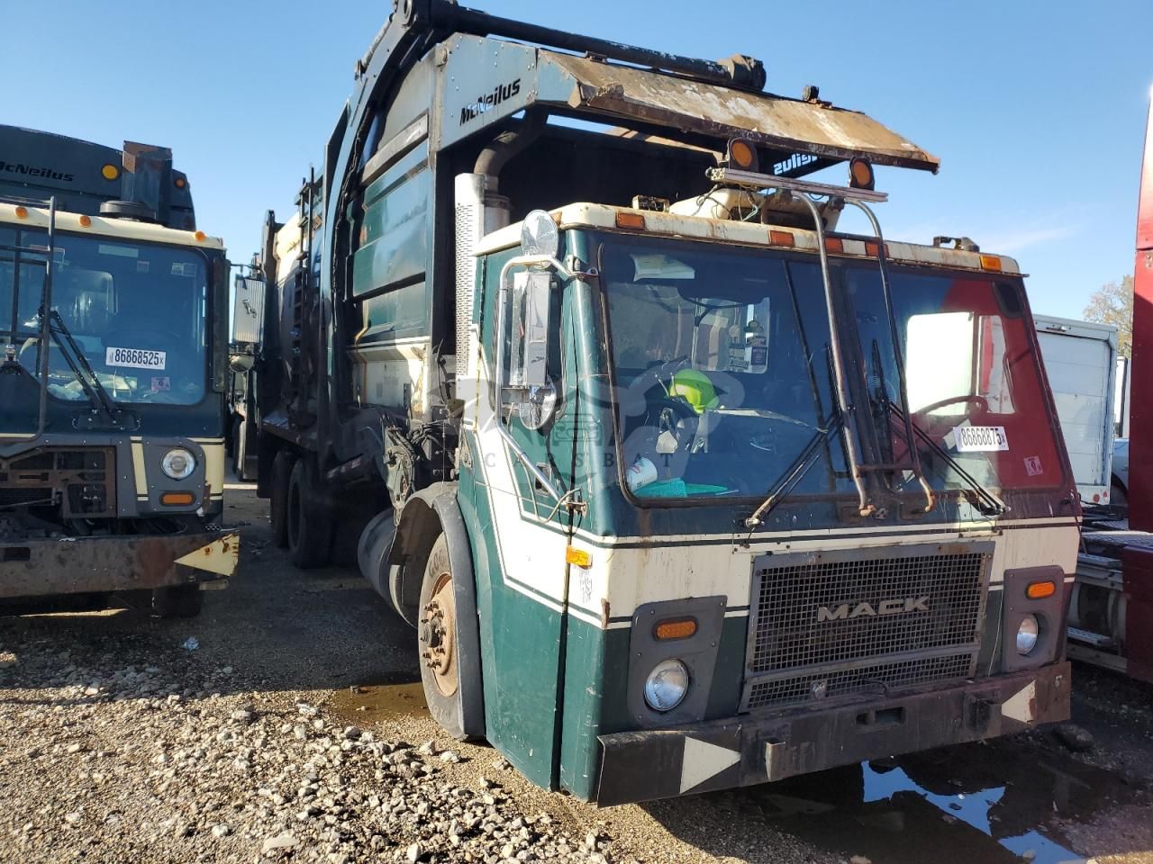 Mack 600 LE600 11.9L 6 2007