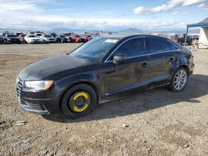 Audi A3 PREMIUM 1.8L 4 2015