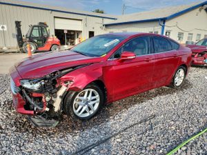 Ford Fusion SE 2.5L 4 2013