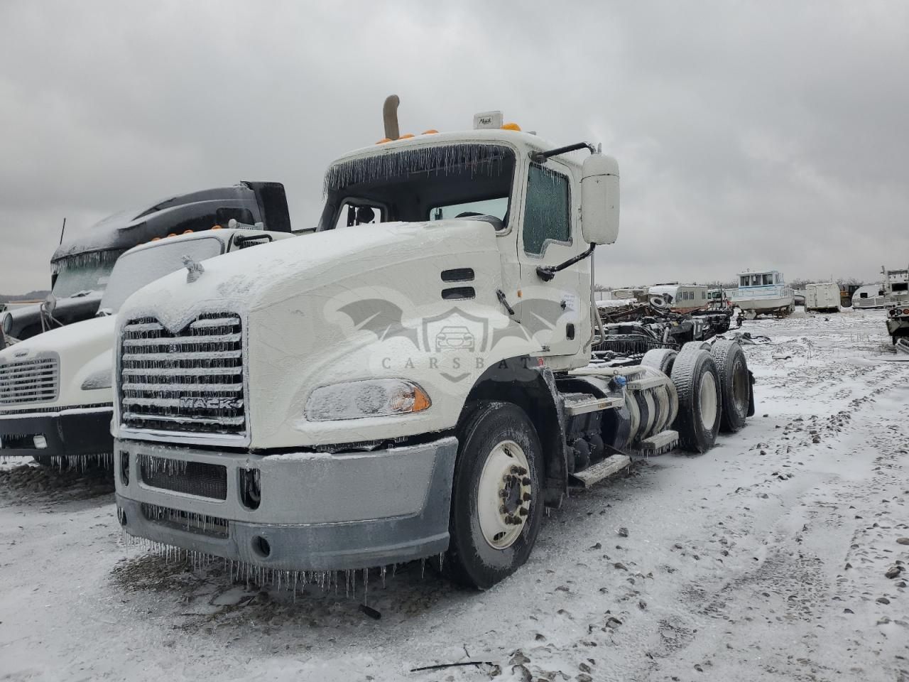 Mack 600 CXU600 10.8L 6 2015