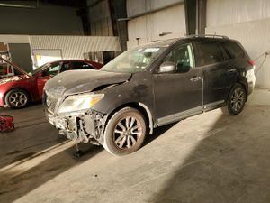 Nissan Pathfinder S 3.5L 6 2013