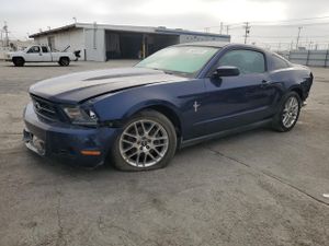 Ford Mustang 3.7L 6 2012