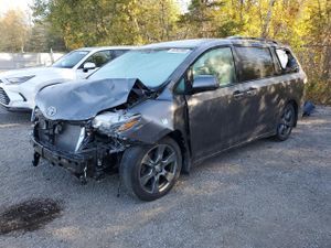 Toyota Sienna SE 3.5L 6 2017