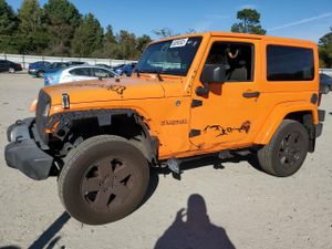 Jeep Wrangler SAHARA 3.6L 6 2012