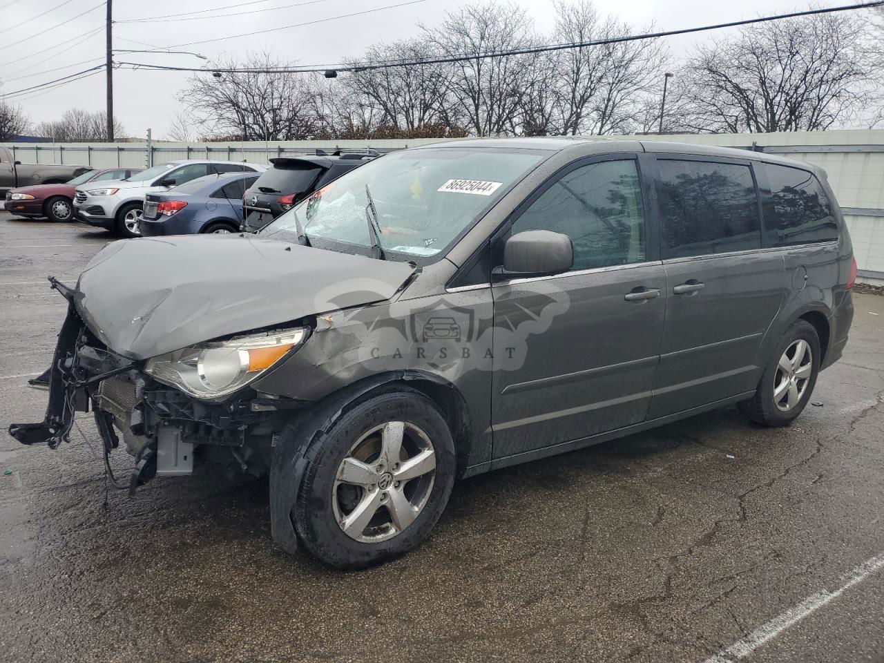 Volkswagen Routan SE 3.8L  6 2010